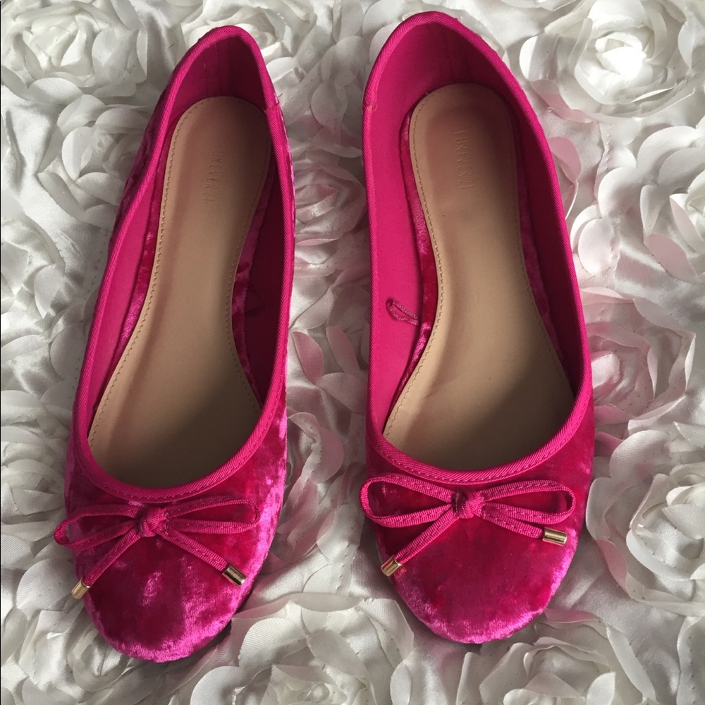 🦋 Velvet pink bow flats